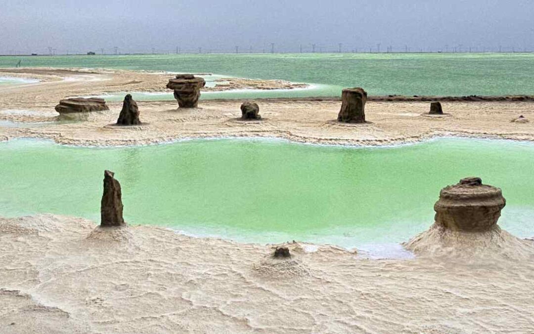 Descubre el mayor y más bello lago salado de China